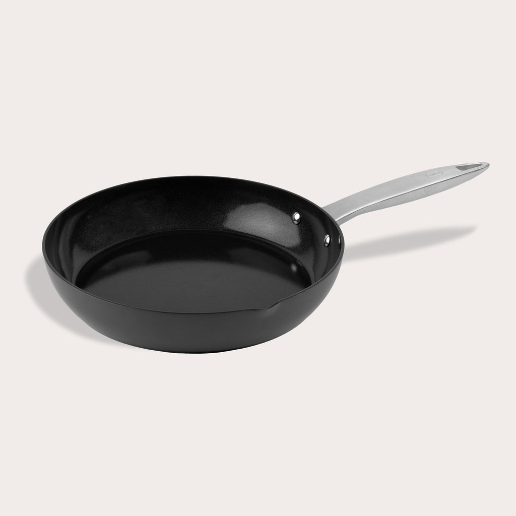 Zyliss Ultimate Pro Nonstick 9.5 inch Frying Pan with Pour Spout