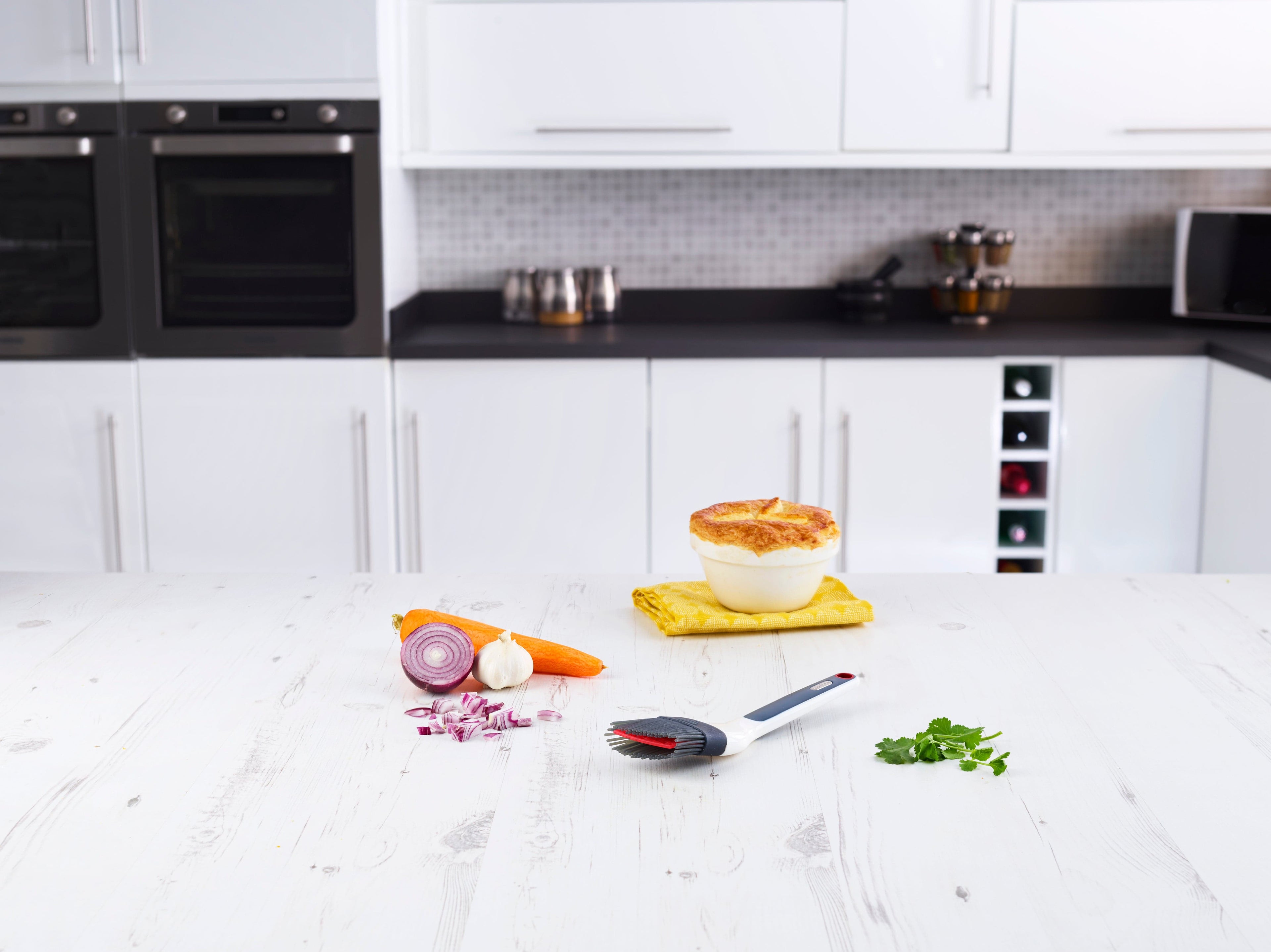 Zyliss Silicone basting brush